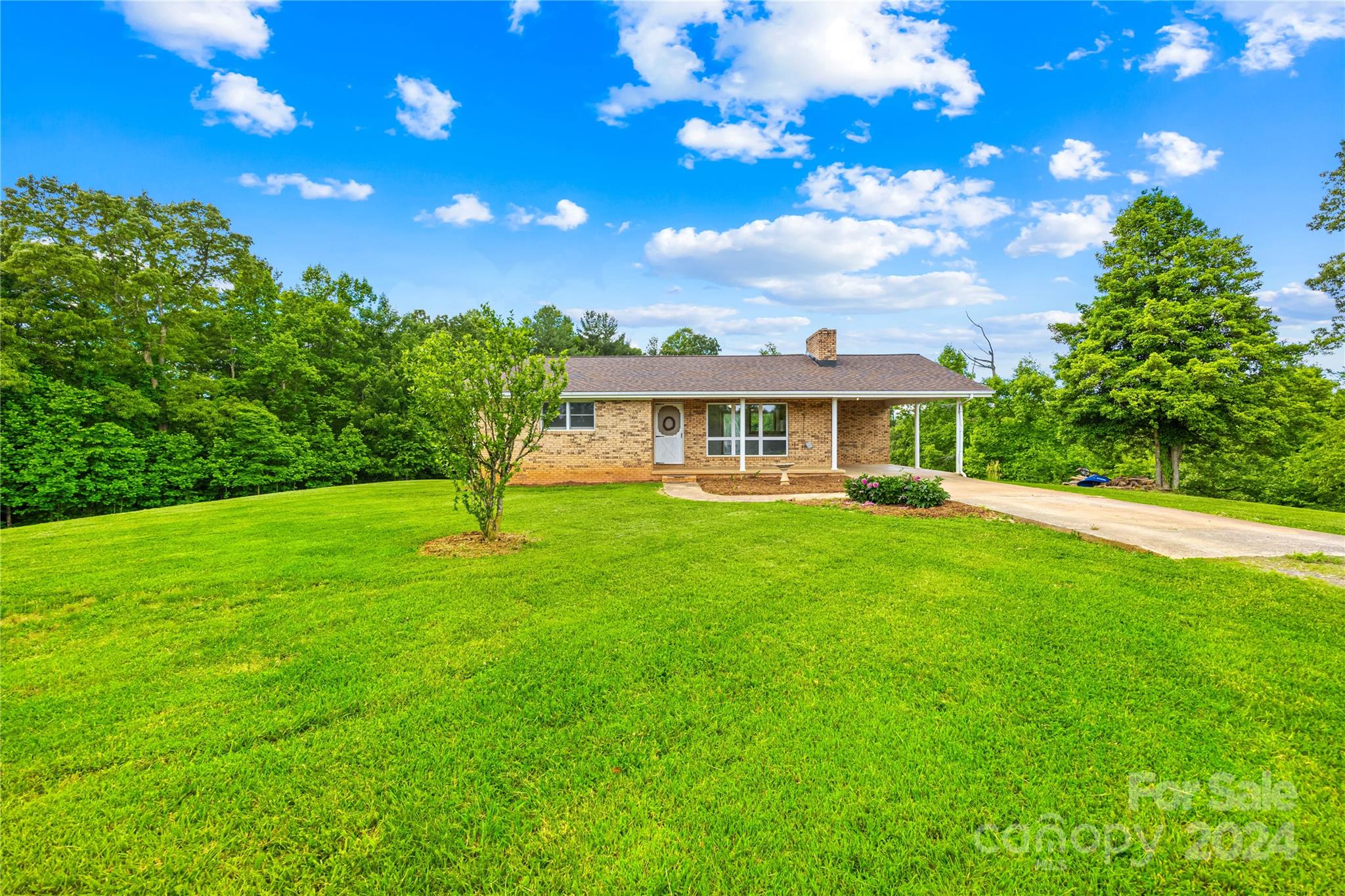 2586 Bull Creek Road