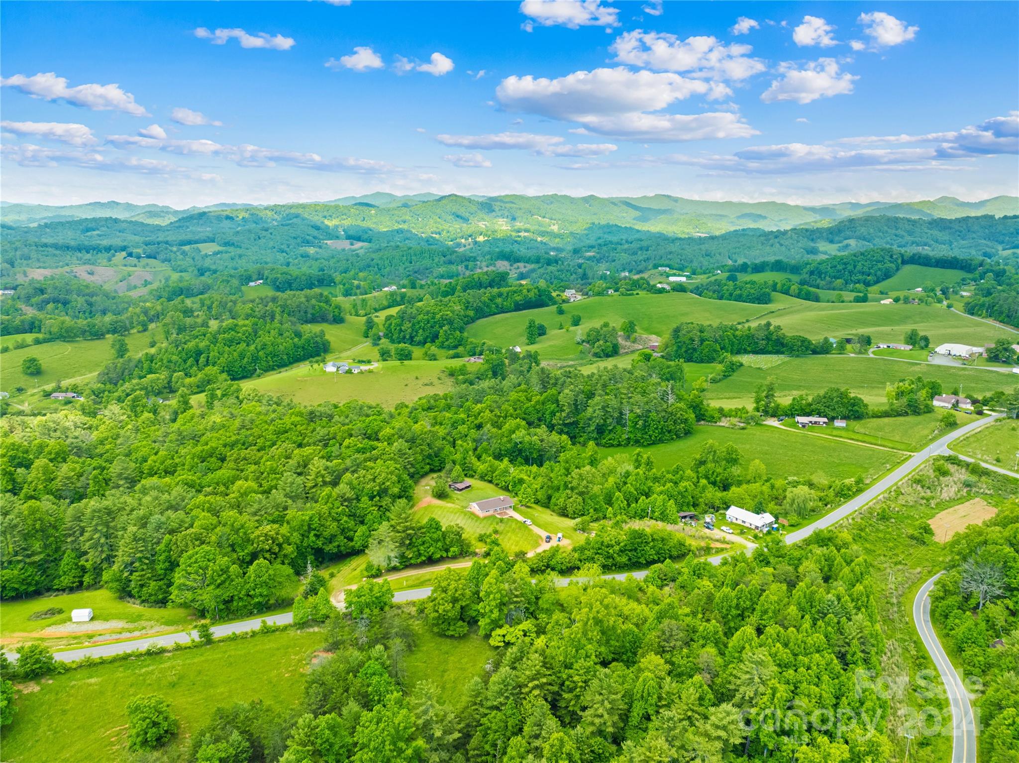 2586 Bull Creek Road