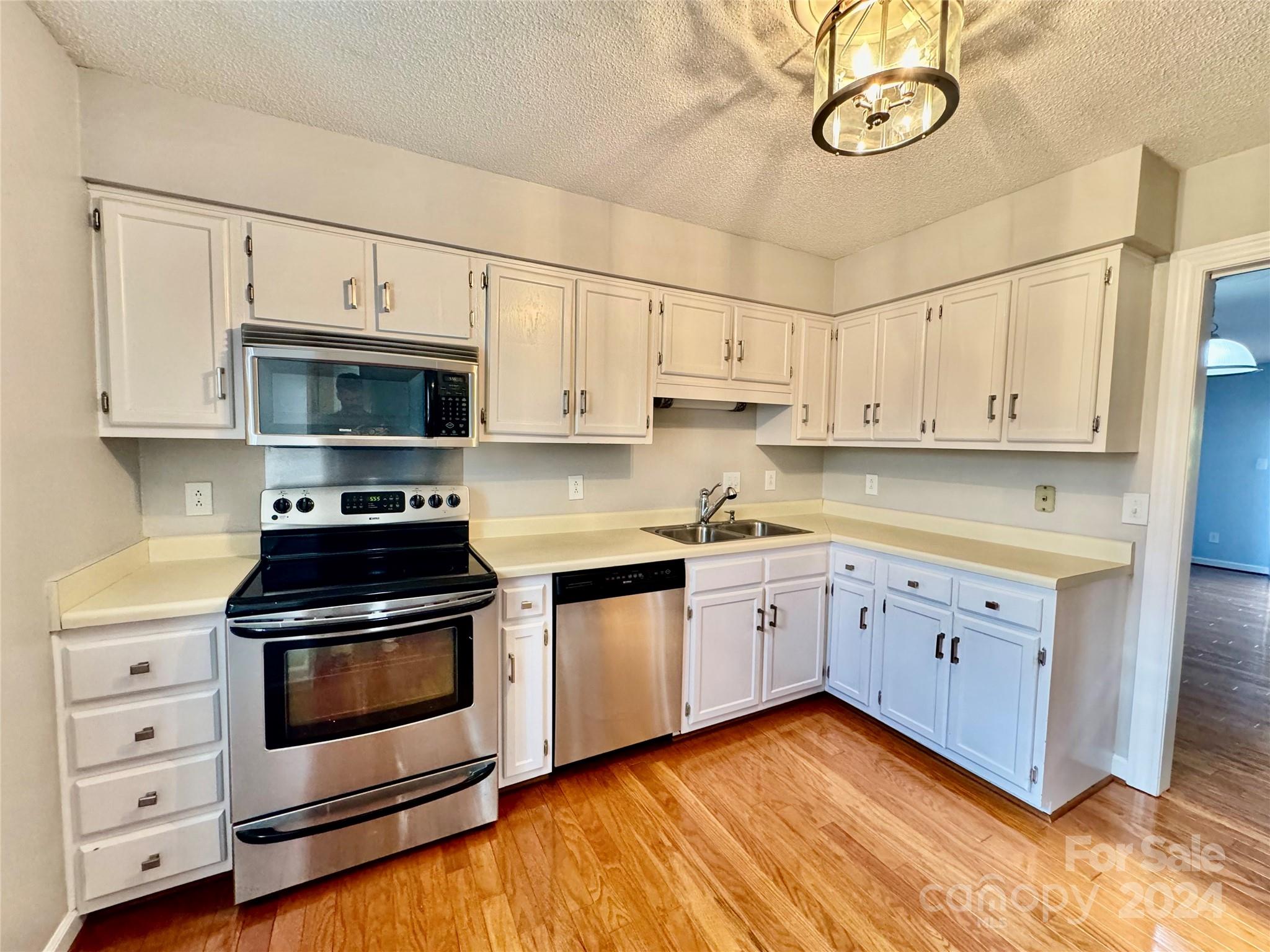 2705 N Center Street Unit: 68