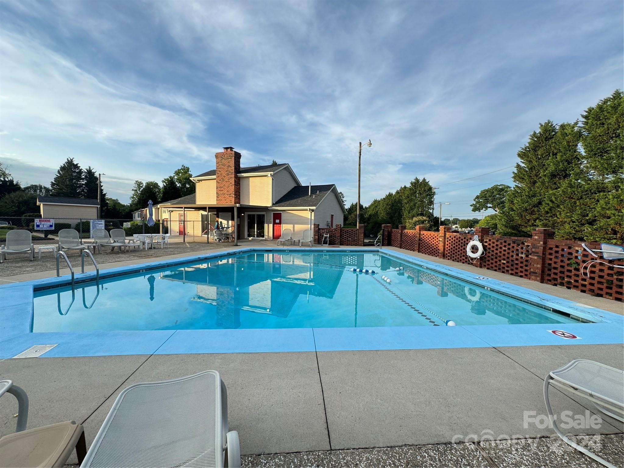2705 N Center Street Unit: 68