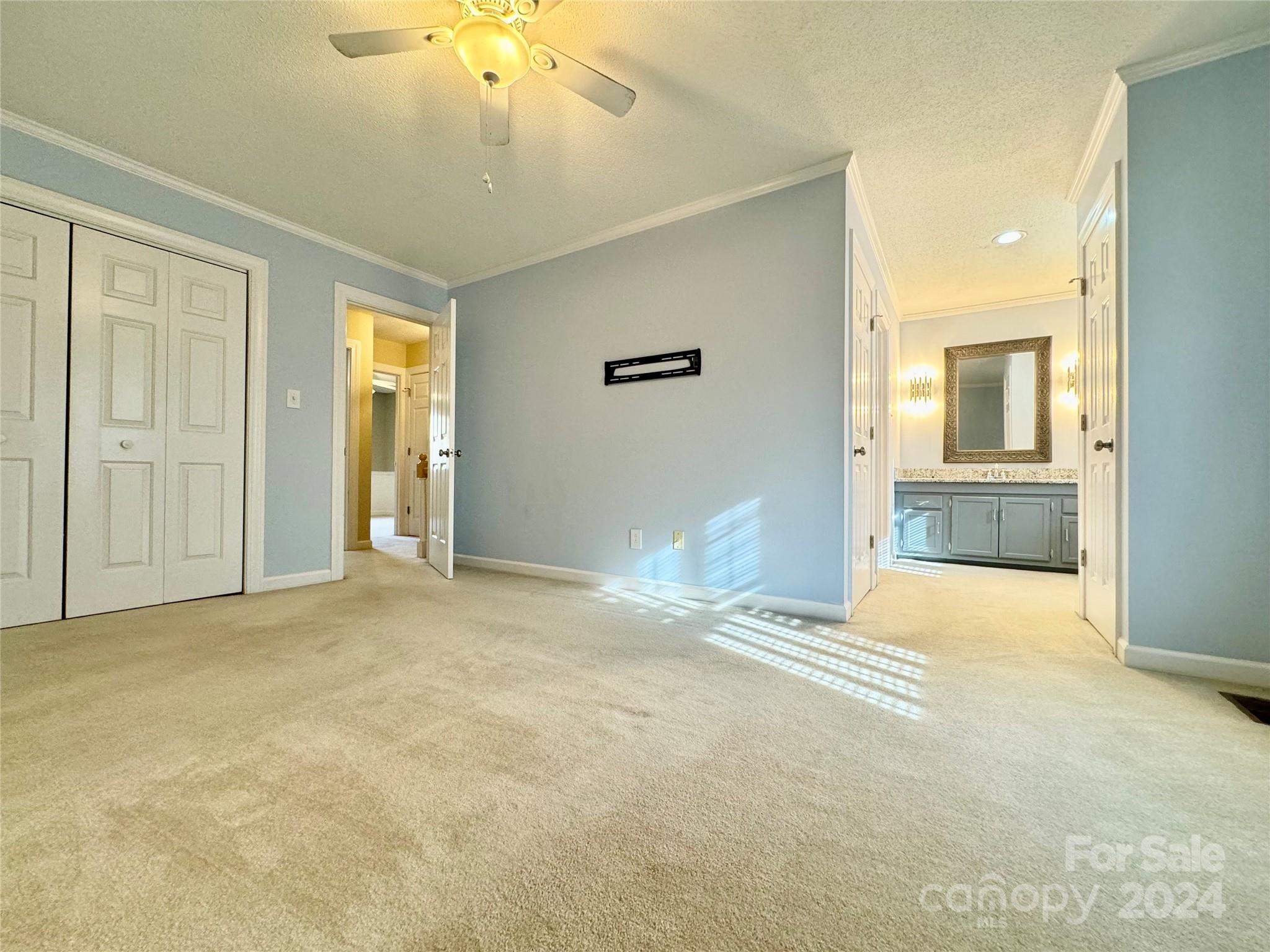 2705 N Center Street Unit: 68