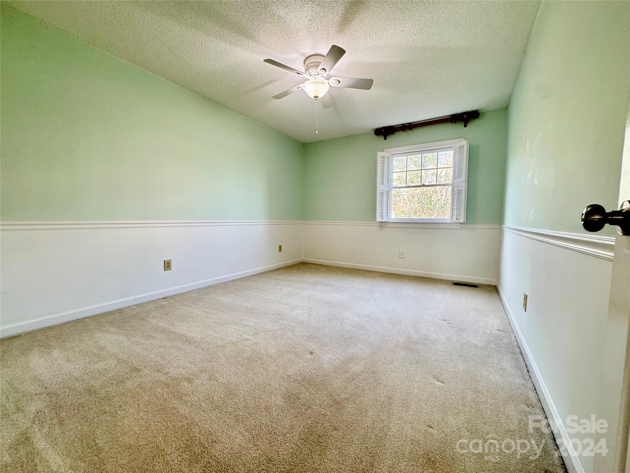 2705 N Center Street Unit: 68