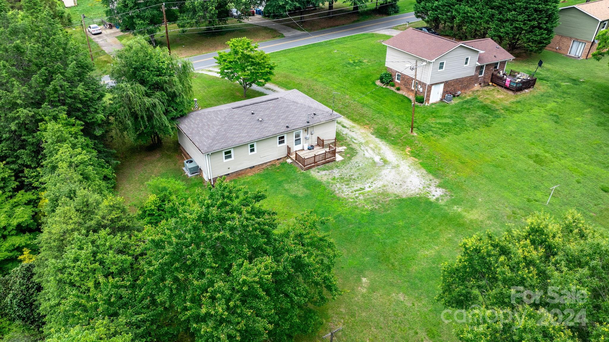 964 Village Circle