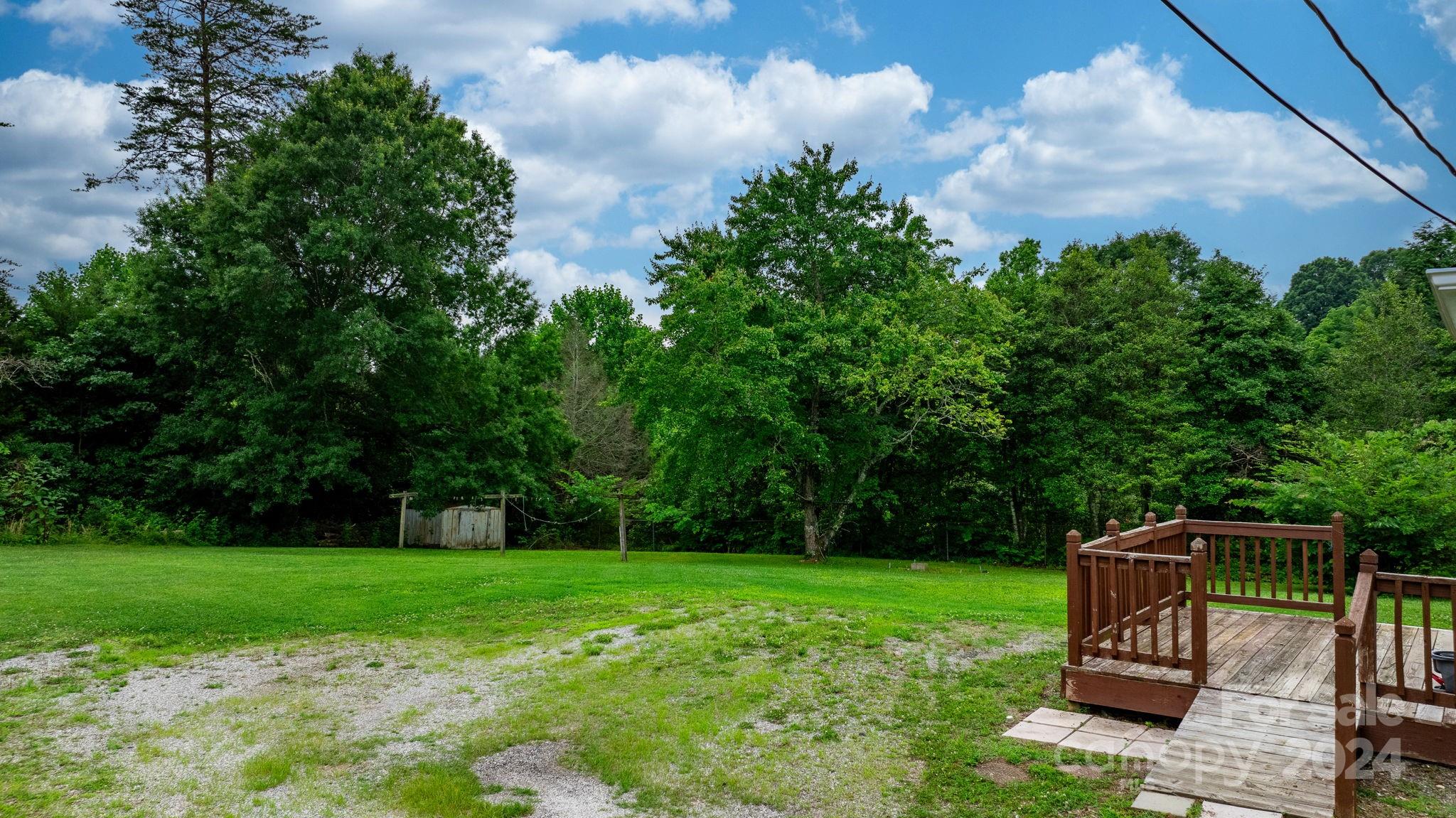 964 Village Circle