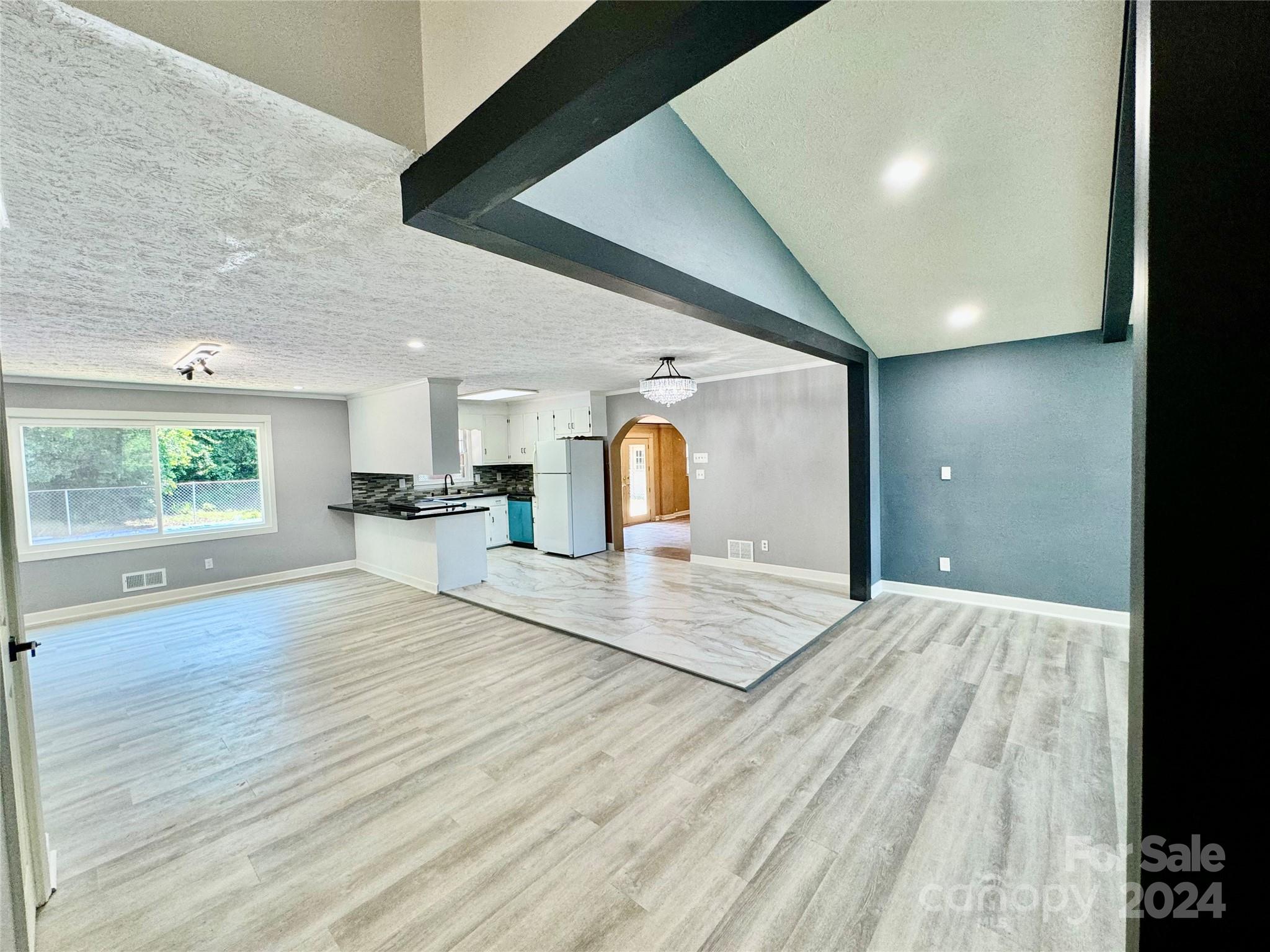 623 Woodland Street