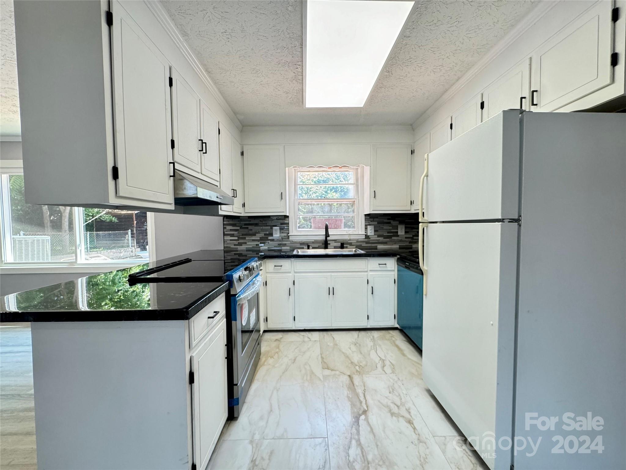 623 Woodland Street