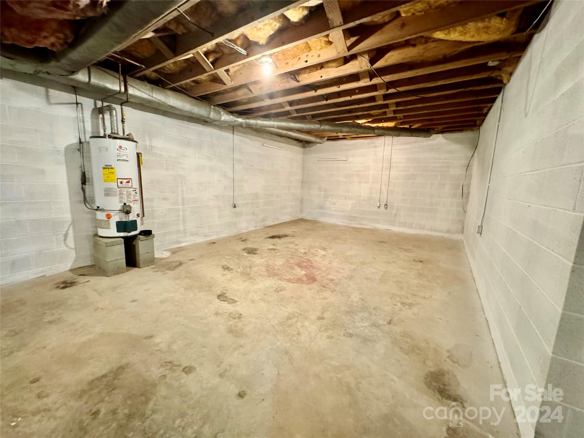 623 Woodland Street