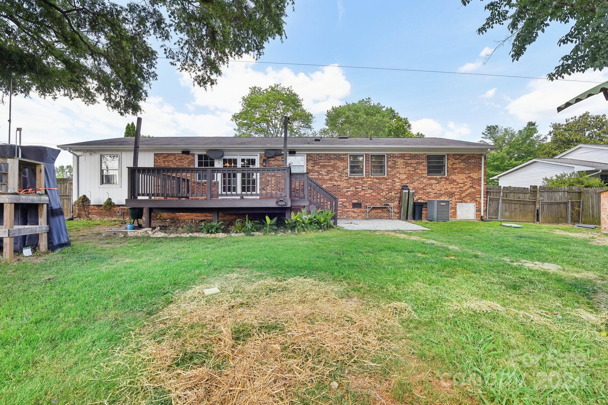 2513 Fairgreen Drive
