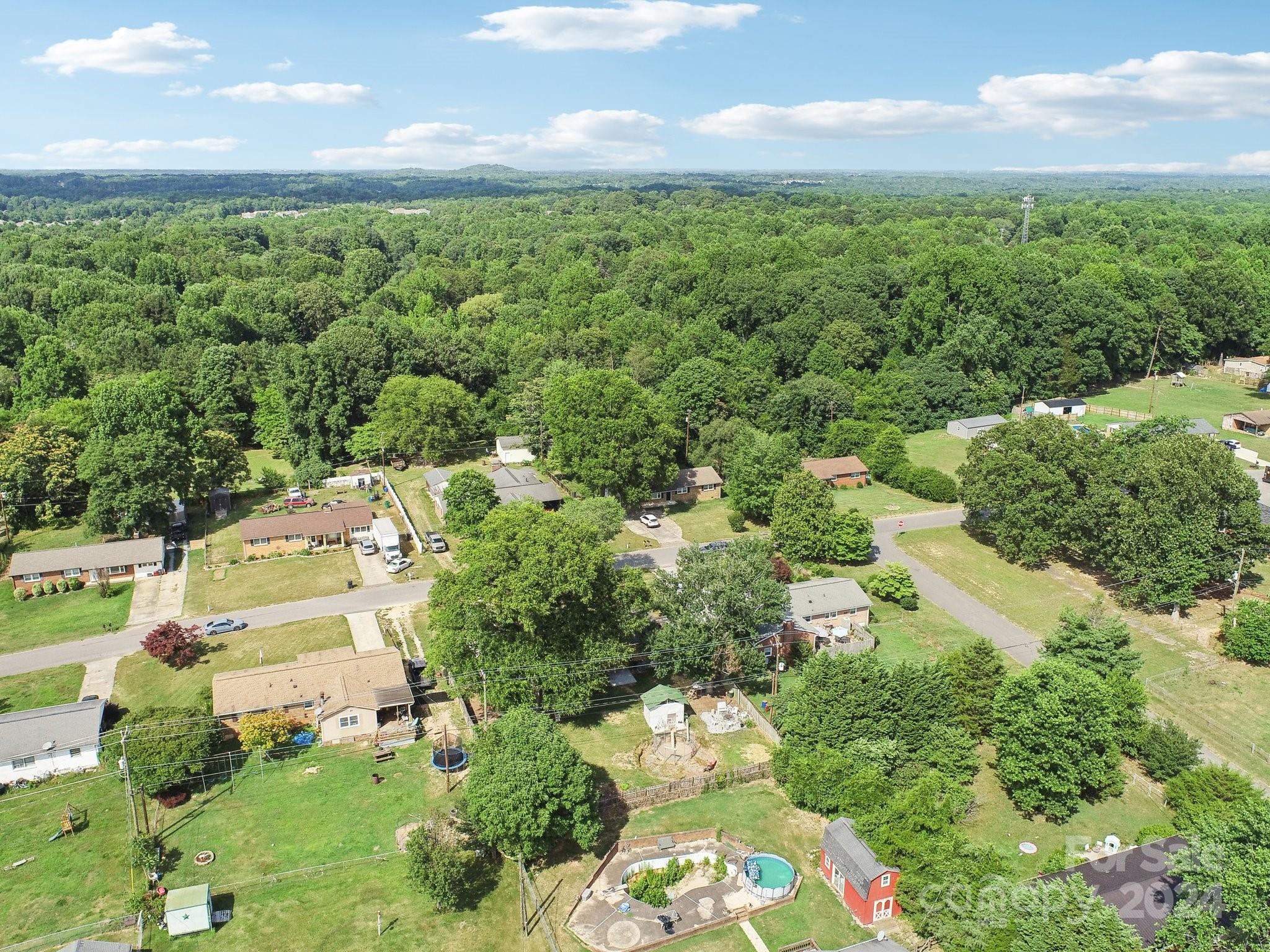 2513 Fairgreen Drive