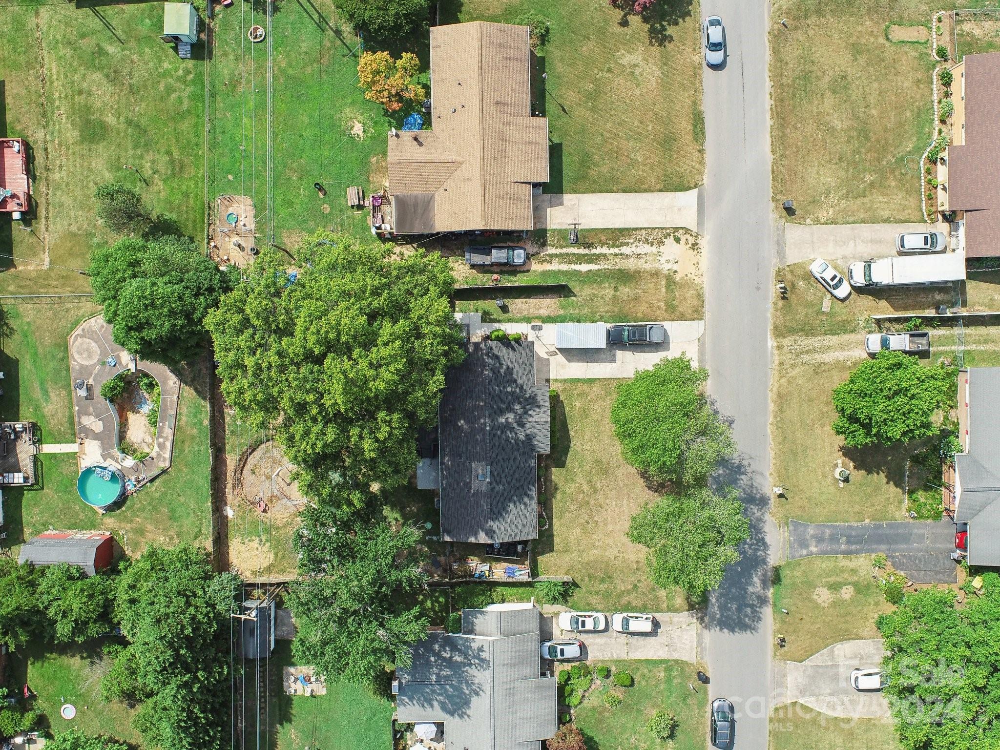 2513 Fairgreen Drive