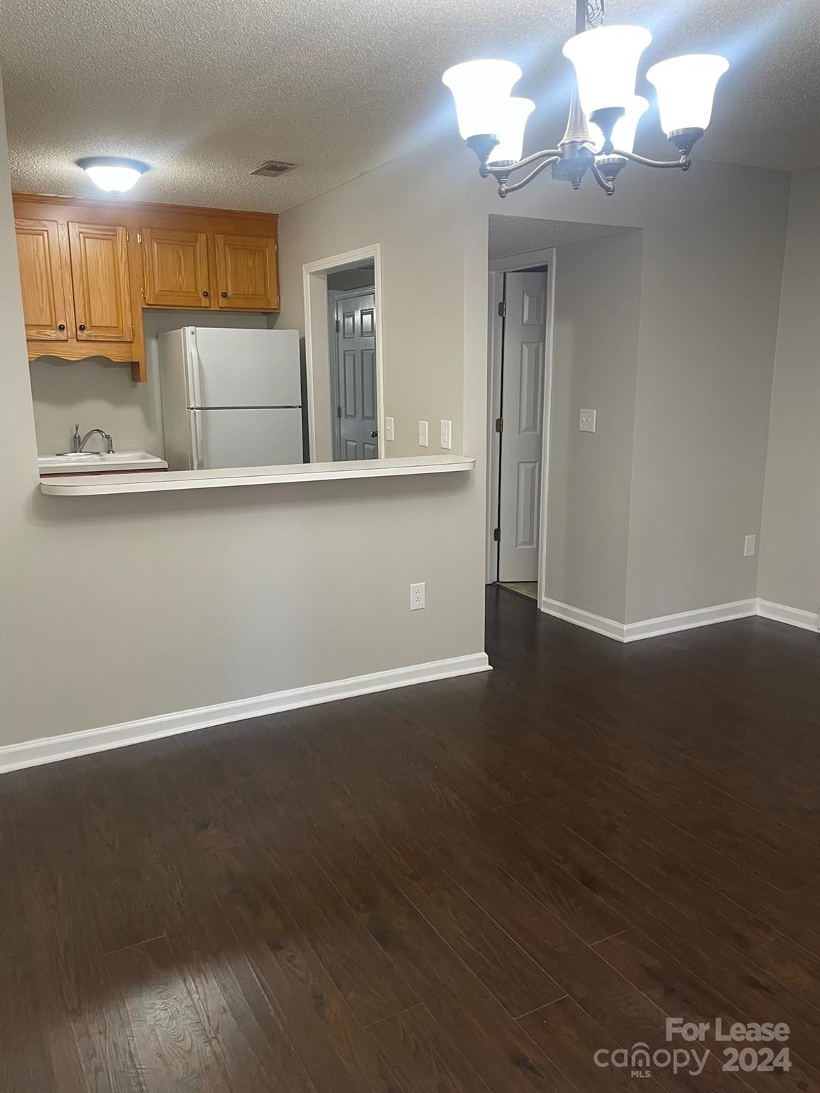 2433 1st Street Unit: 26