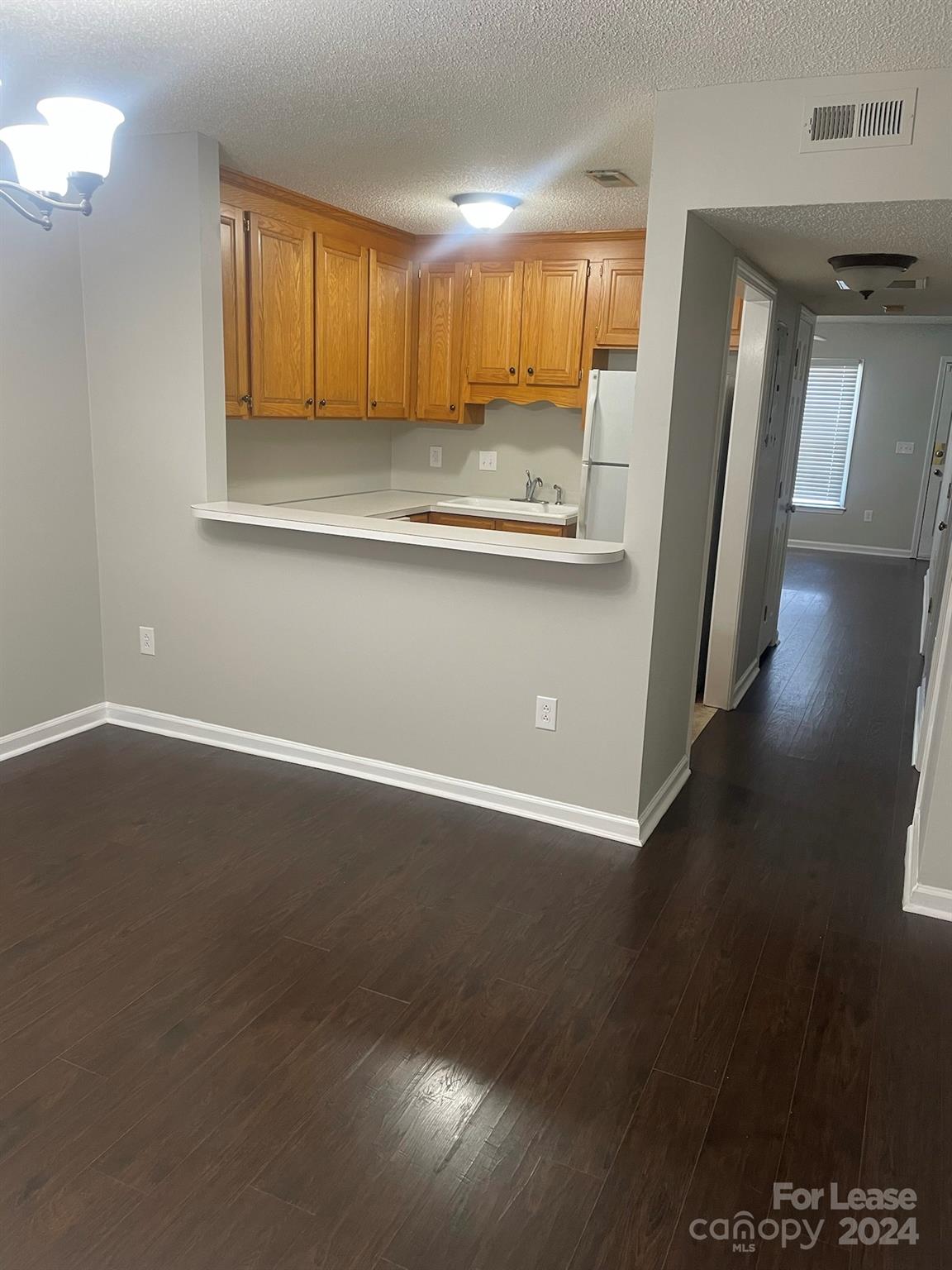 2433 1st Street Unit: 26