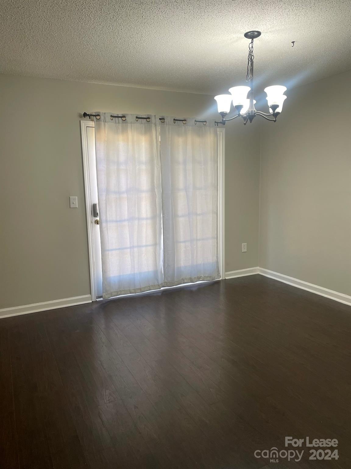 2433 1st Street Unit: 26