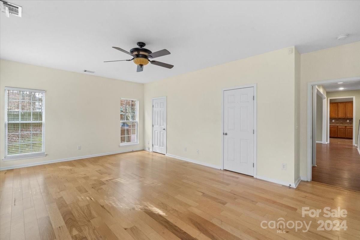 129 Winterbell Drive