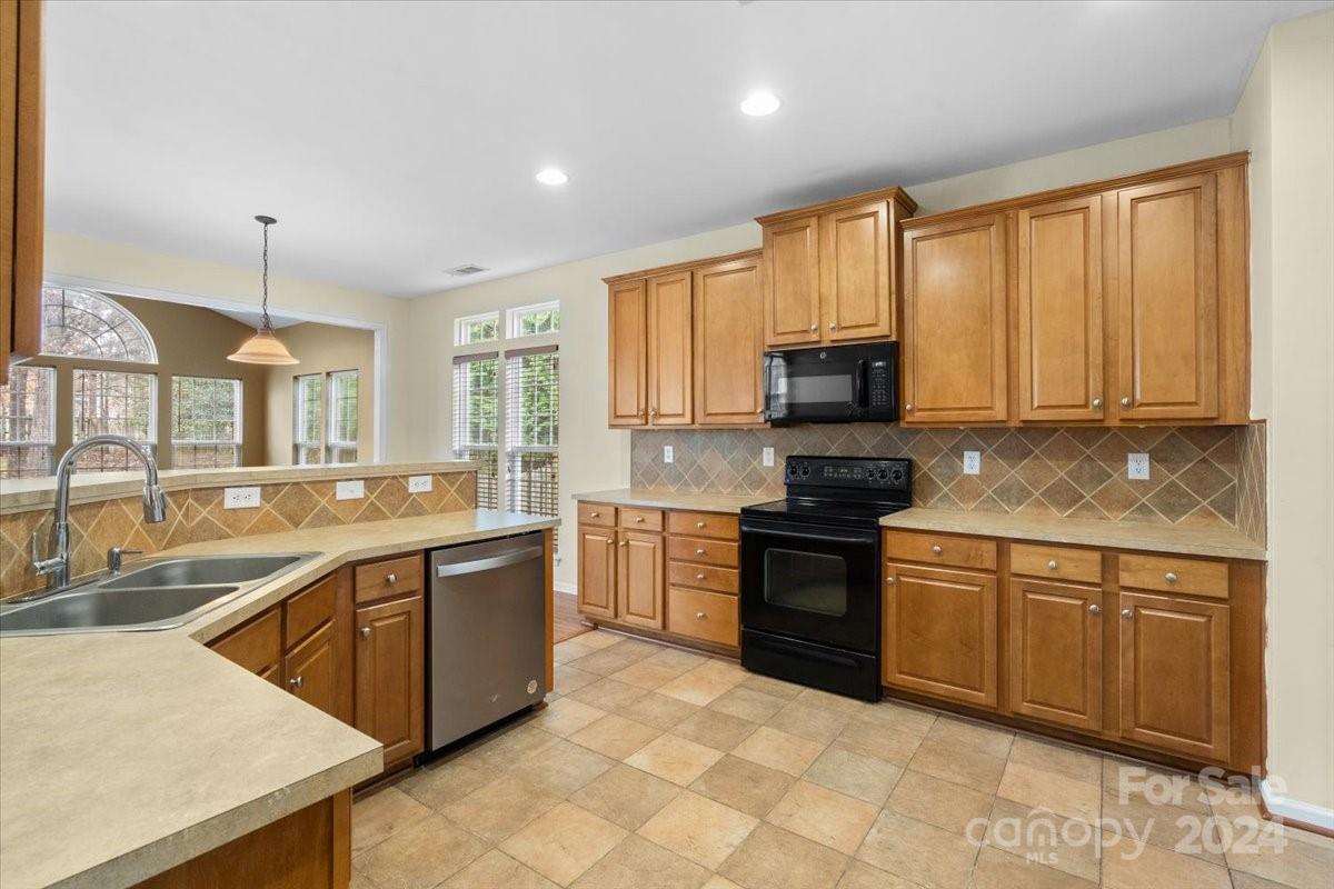 129 Winterbell Drive