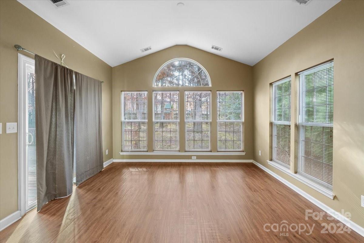 129 Winterbell Drive