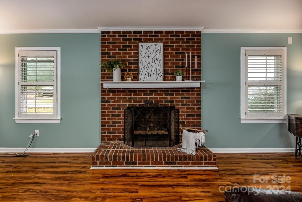 326 Thistle Lane
