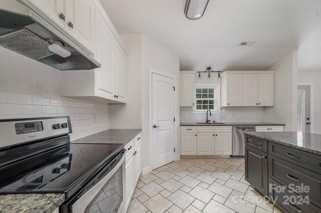 2206 Evergreen Drive