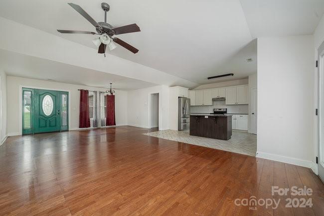 2206 Evergreen Drive