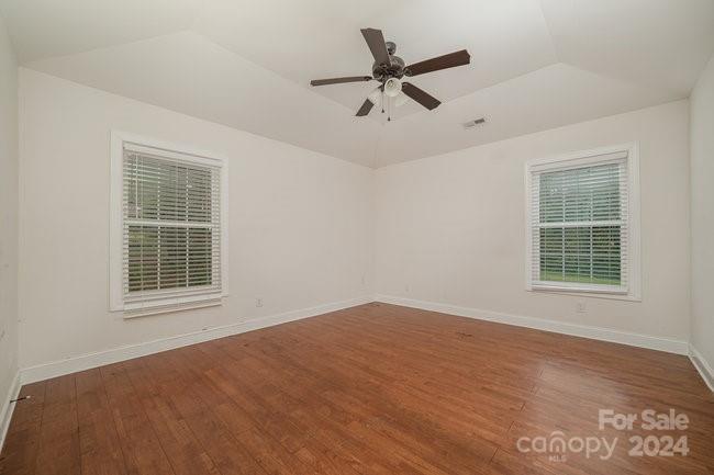 2206 Evergreen Drive