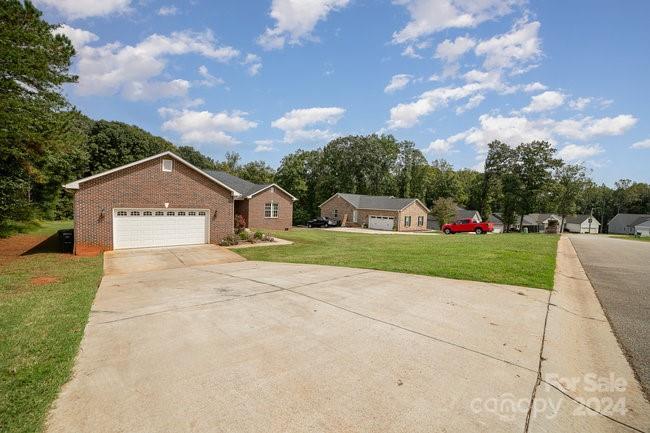 2206 Evergreen Drive