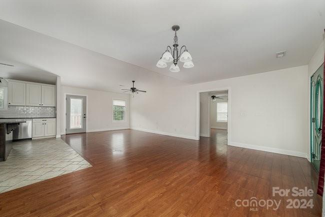 2206 Evergreen Drive