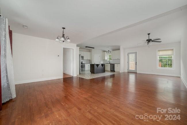 2206 Evergreen Drive