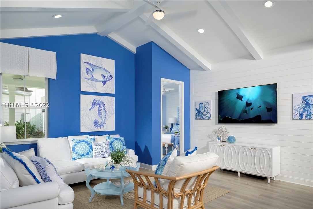 1646 Shoreside Drive Unit: 102