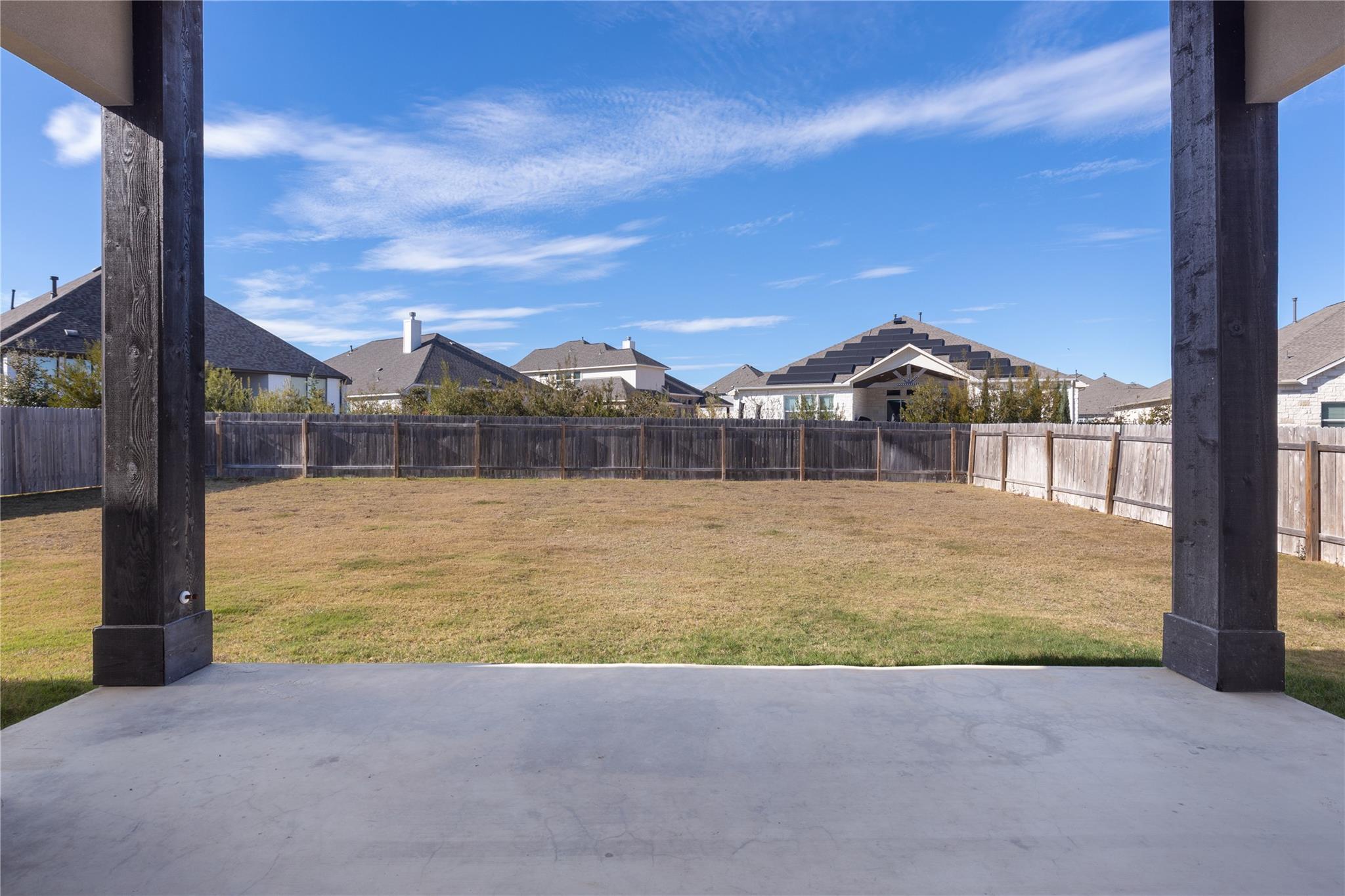 819 Great Lawn BND