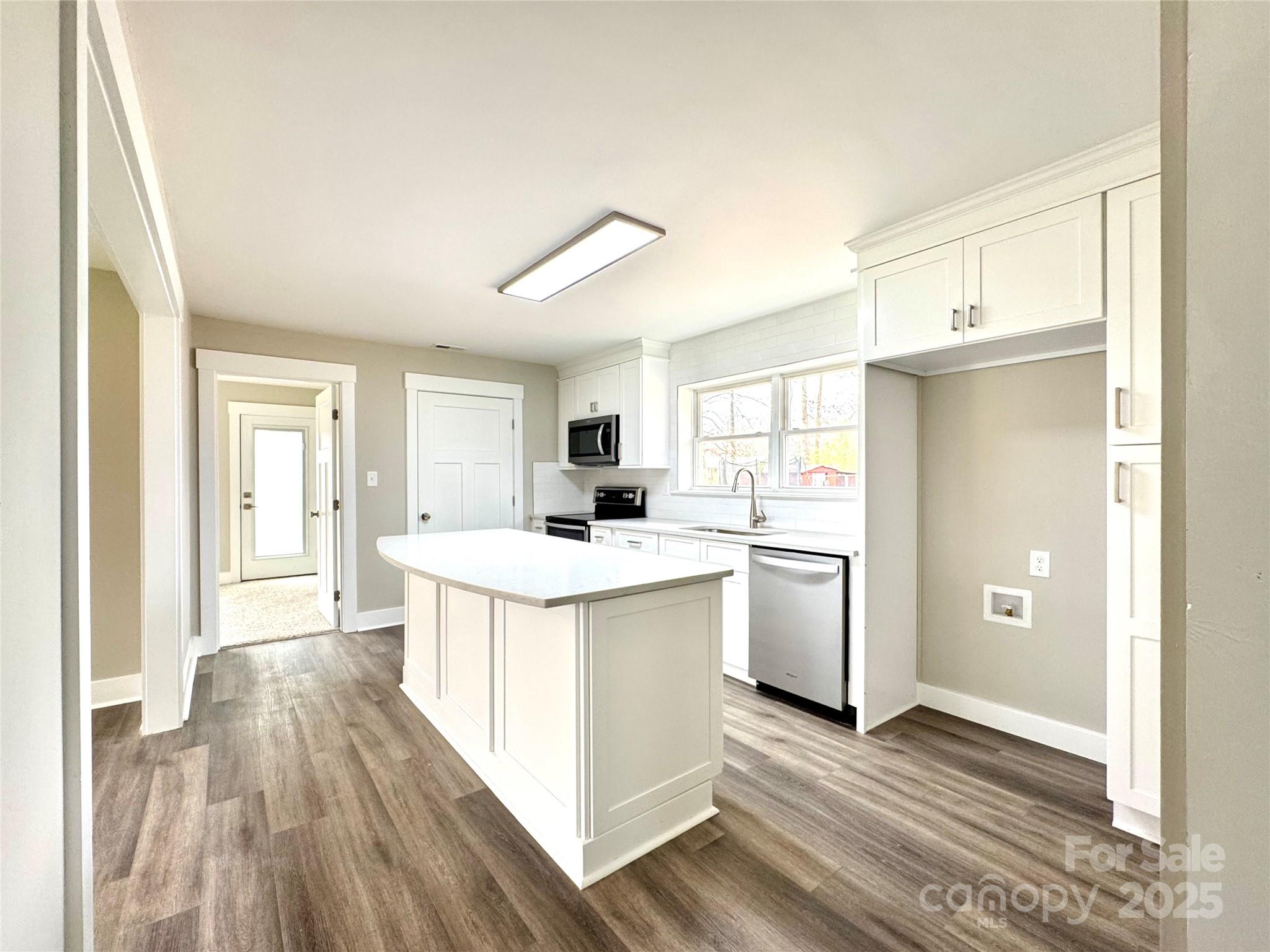 529 Catalina Drive