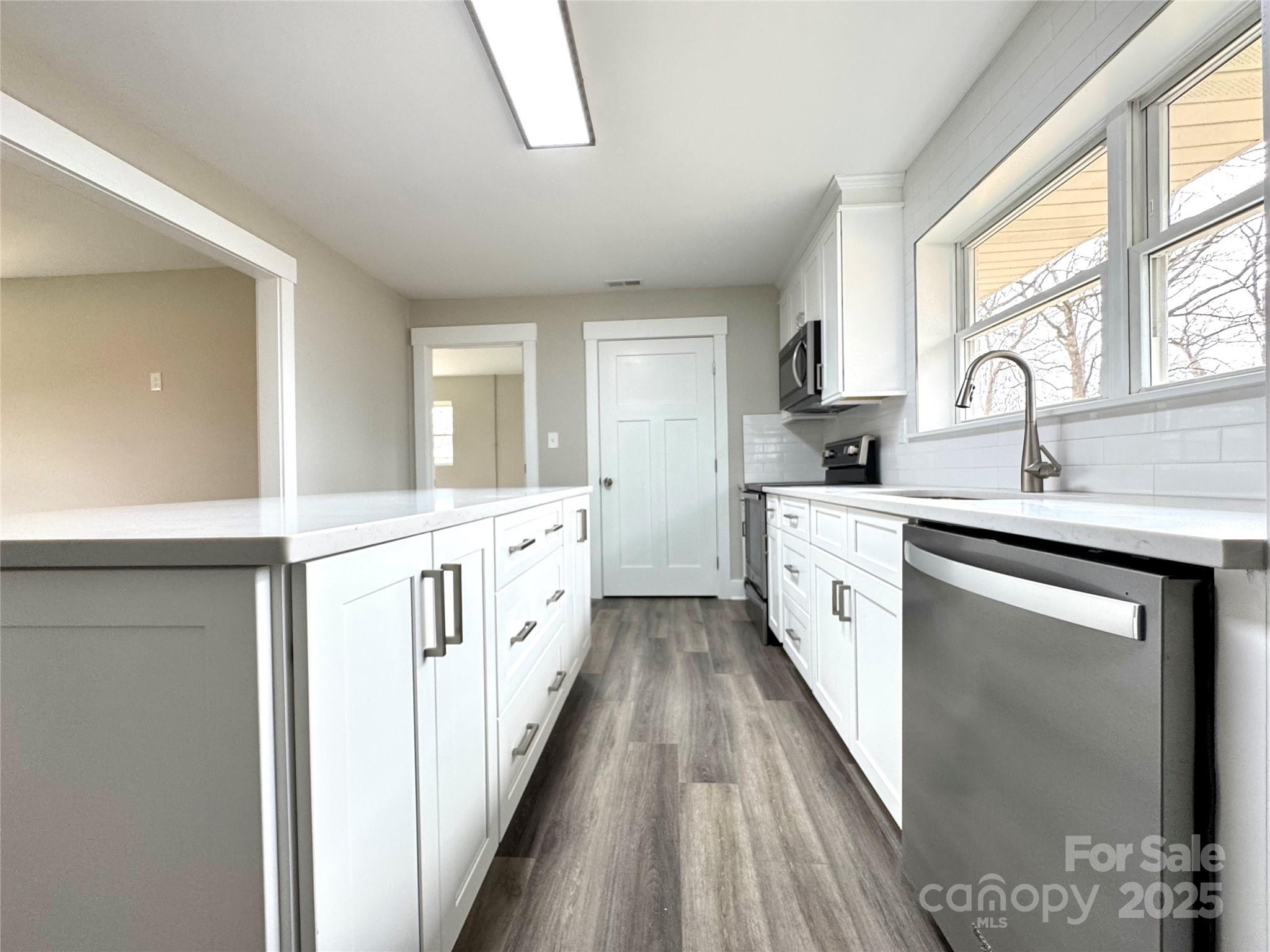 529 Catalina Drive