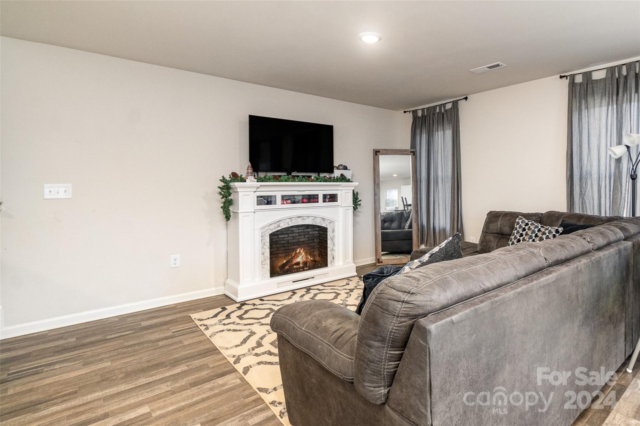 3321 Rian Drive