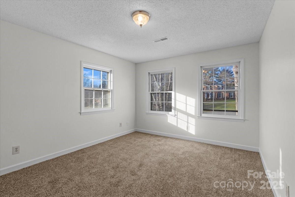 2102 Monticello Drive