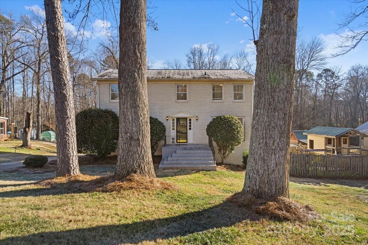 2102 Monticello Drive