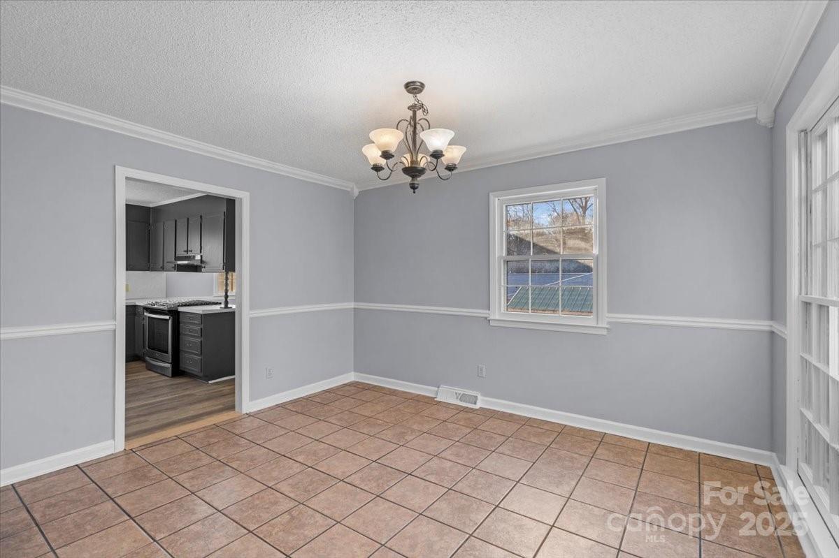 2102 Monticello Drive
