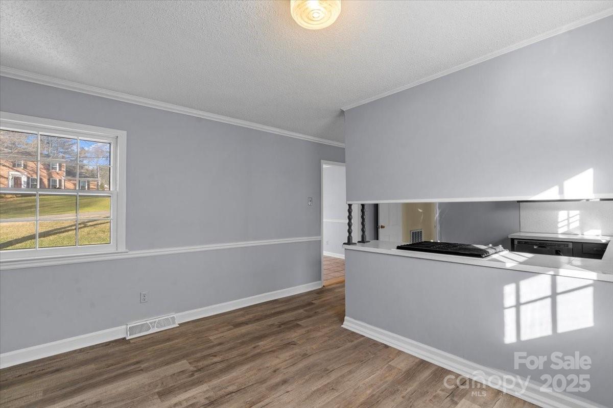 2102 Monticello Drive