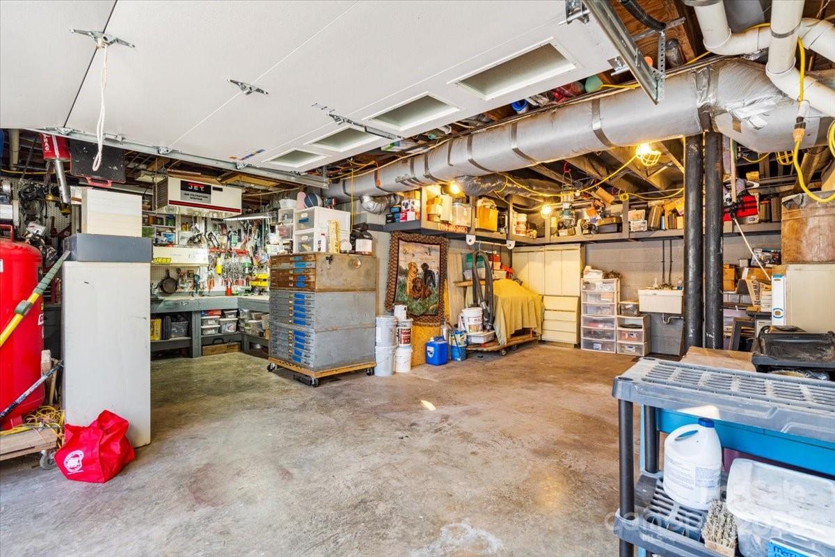 2102 Monticello Drive