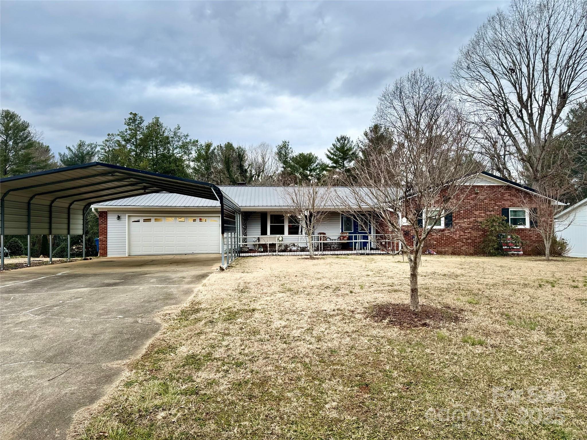 521 Circle Drive