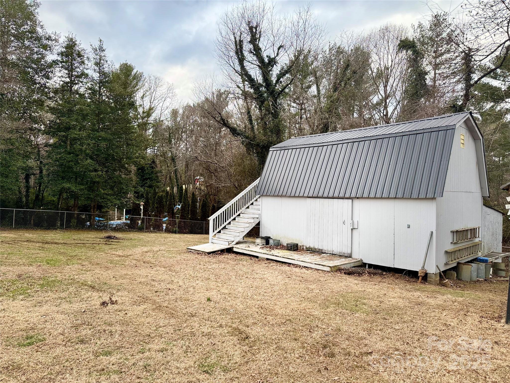 521 Circle Drive
