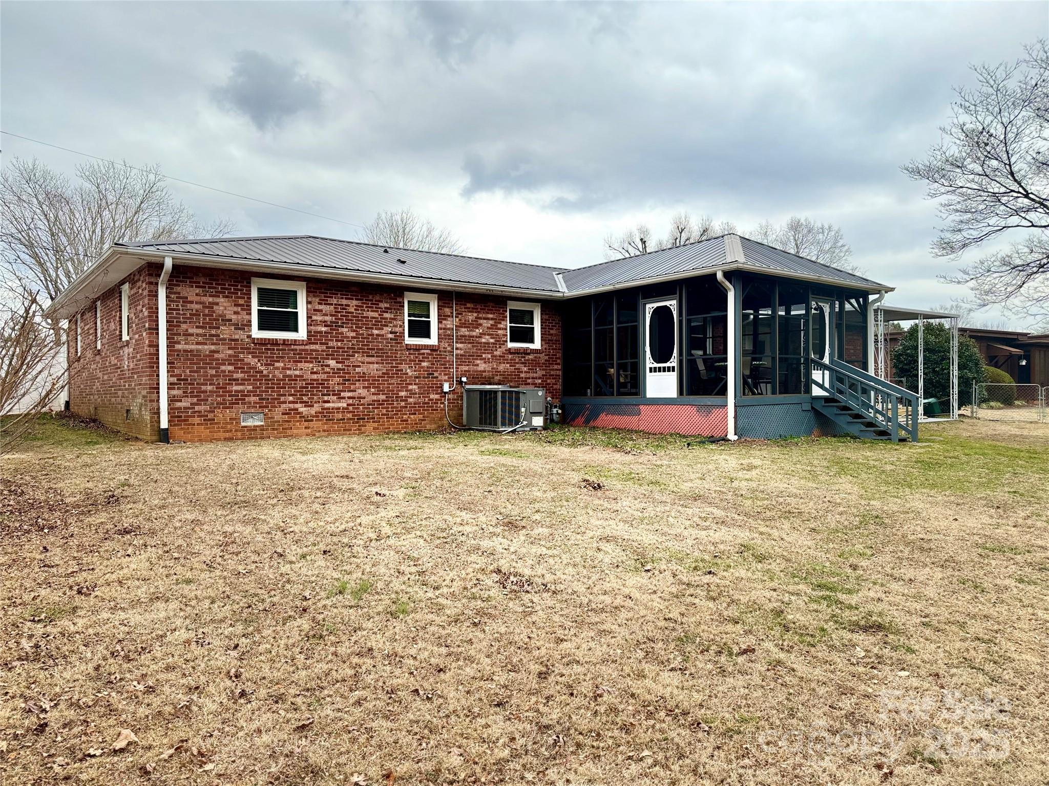 521 Circle Drive