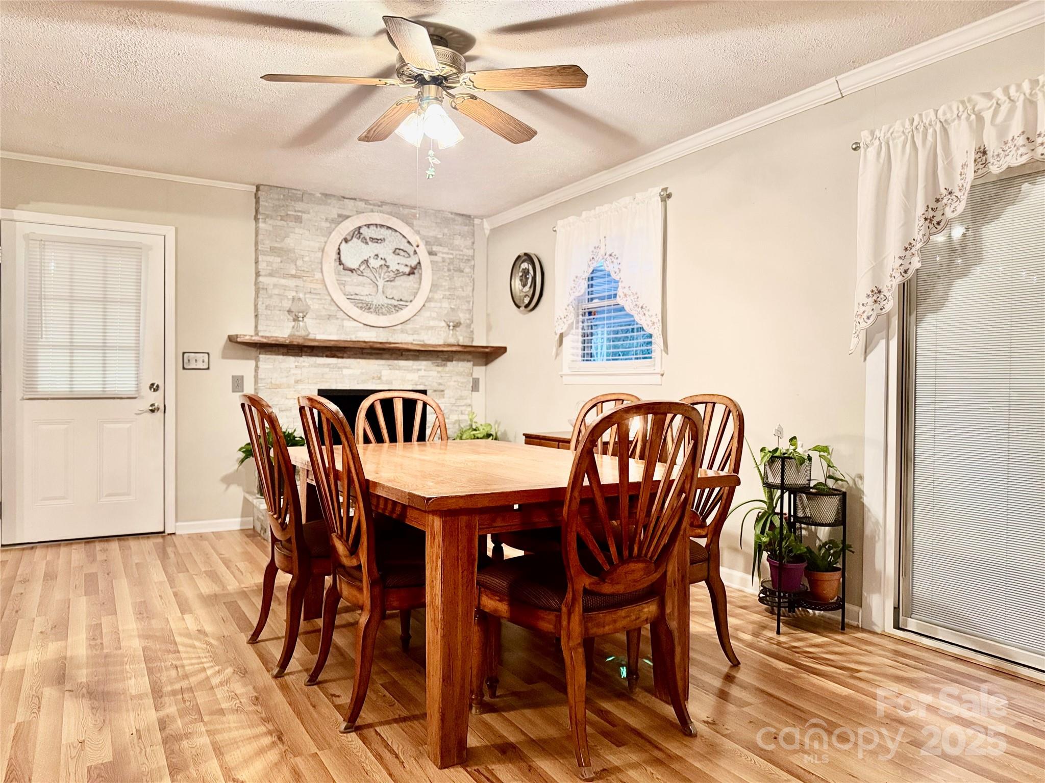 521 Circle Drive