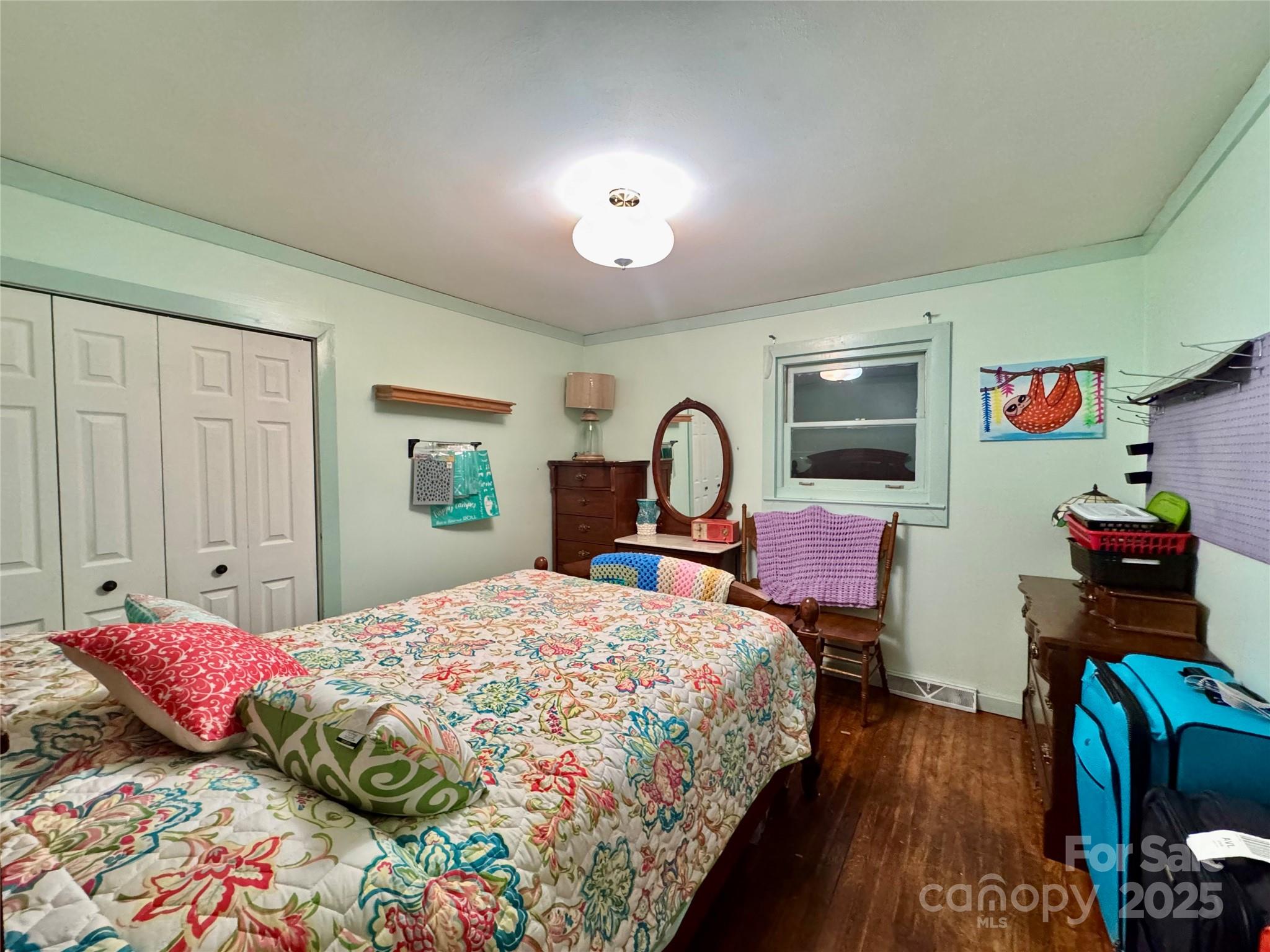 575 Circle Drive
