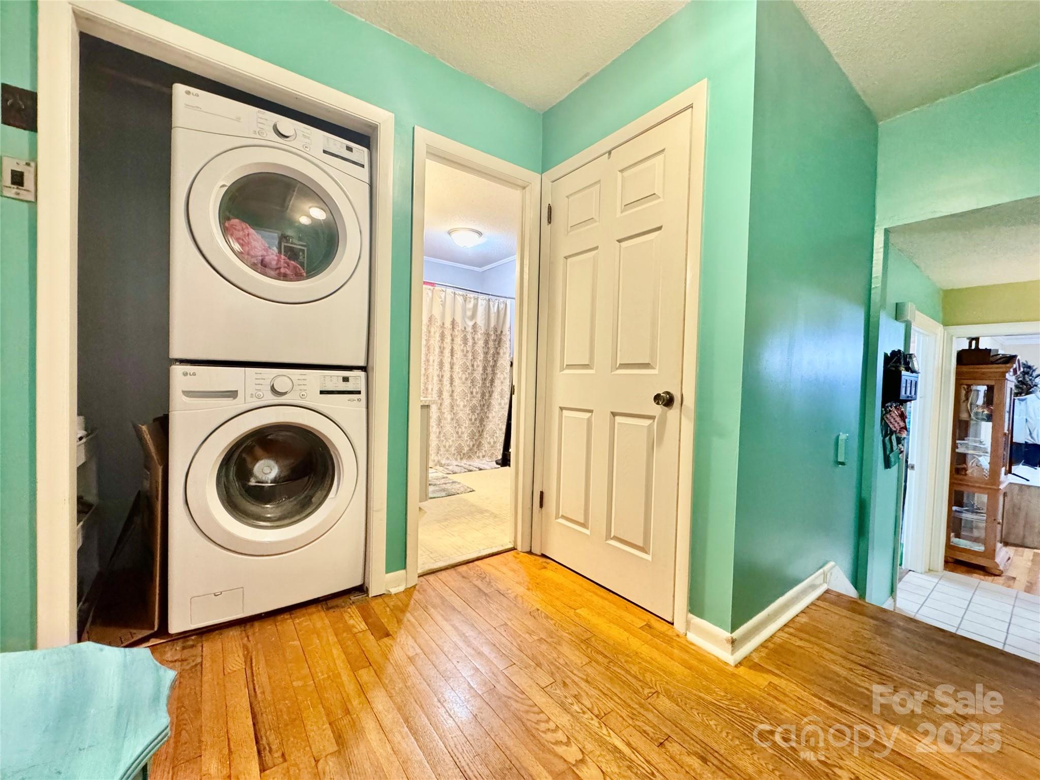 575 Circle Drive