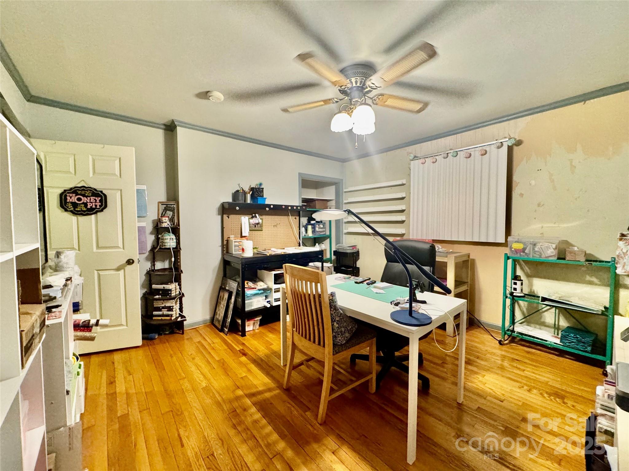575 Circle Drive