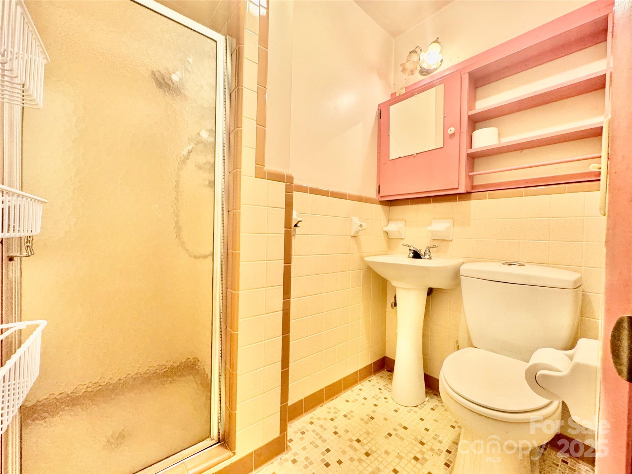 575 Circle Drive