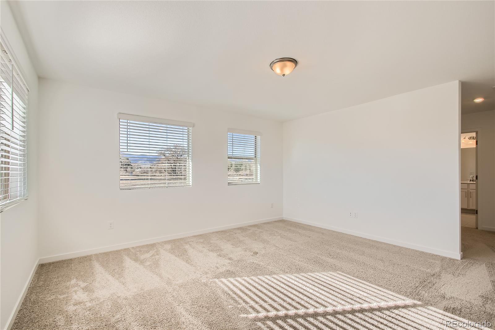 15242 W 69th Place