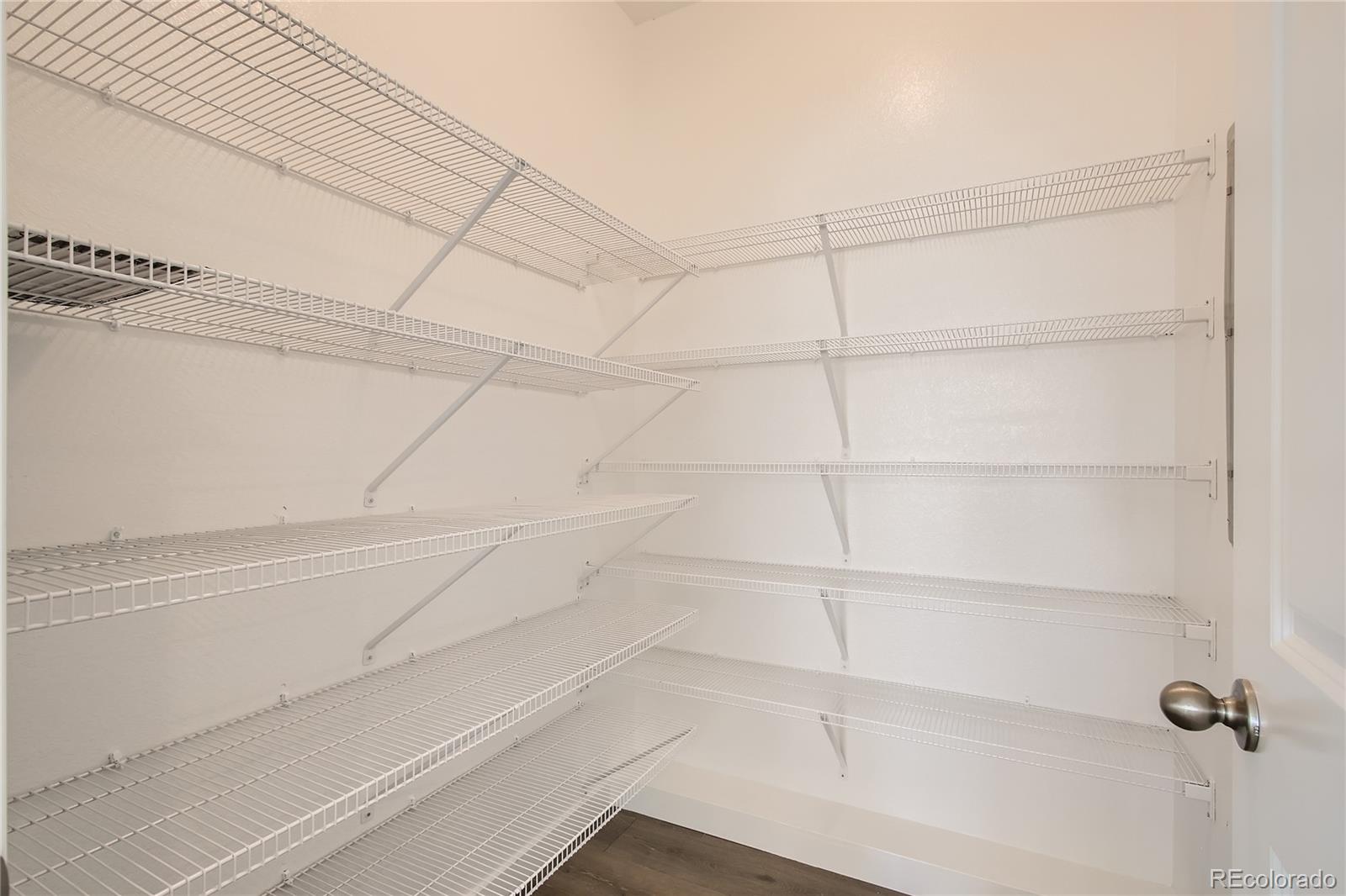 15242 W 69th Place
