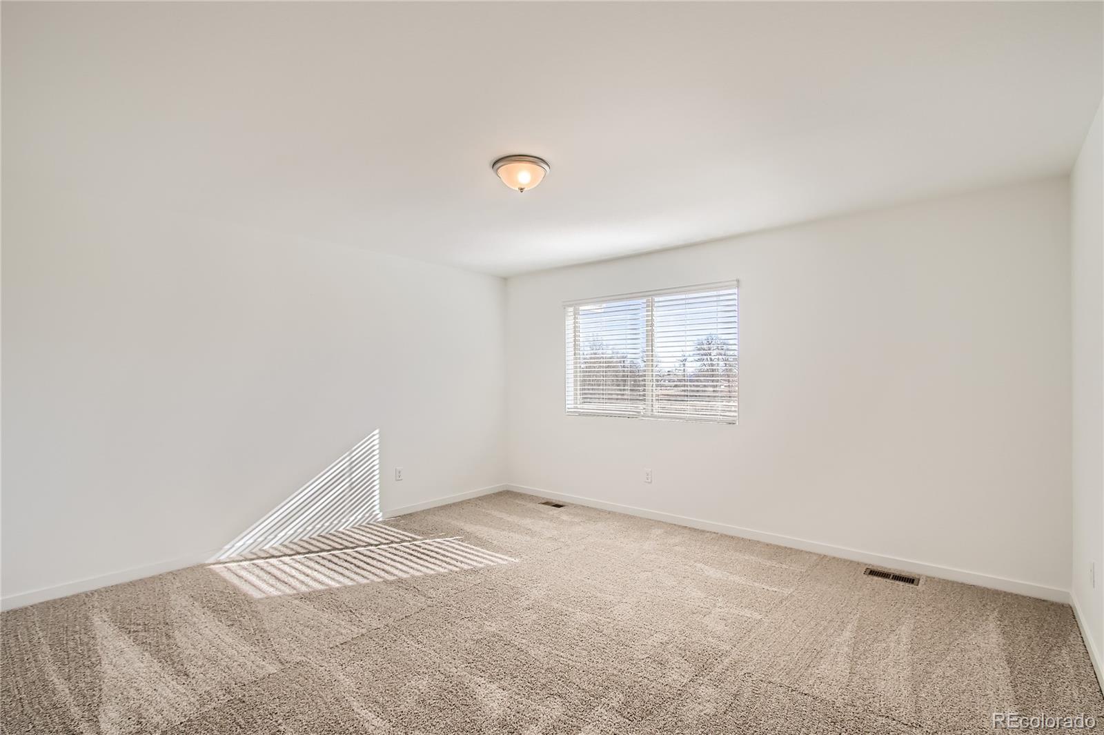 15242 W 69th Place