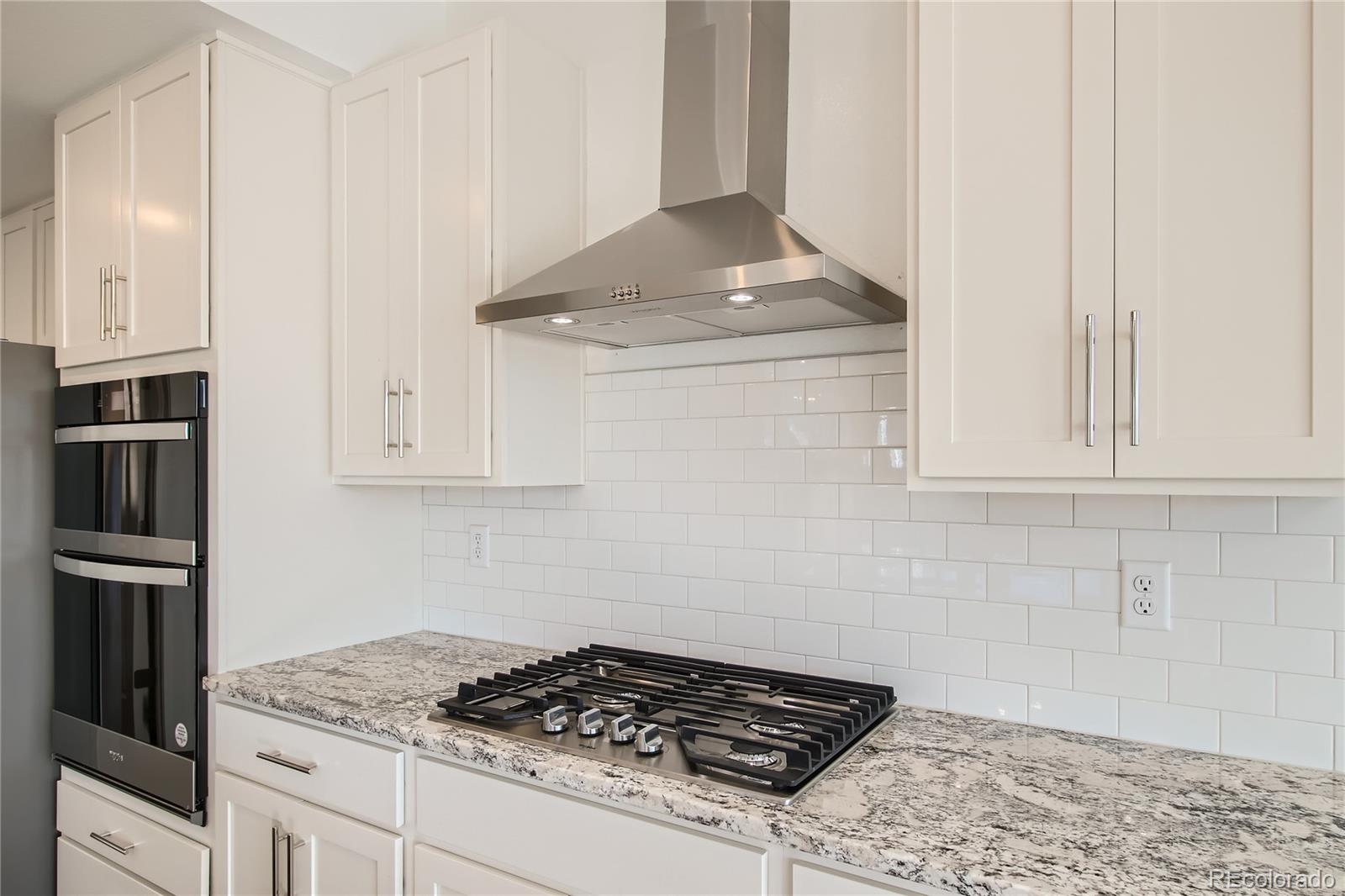 15242 W 69th Place