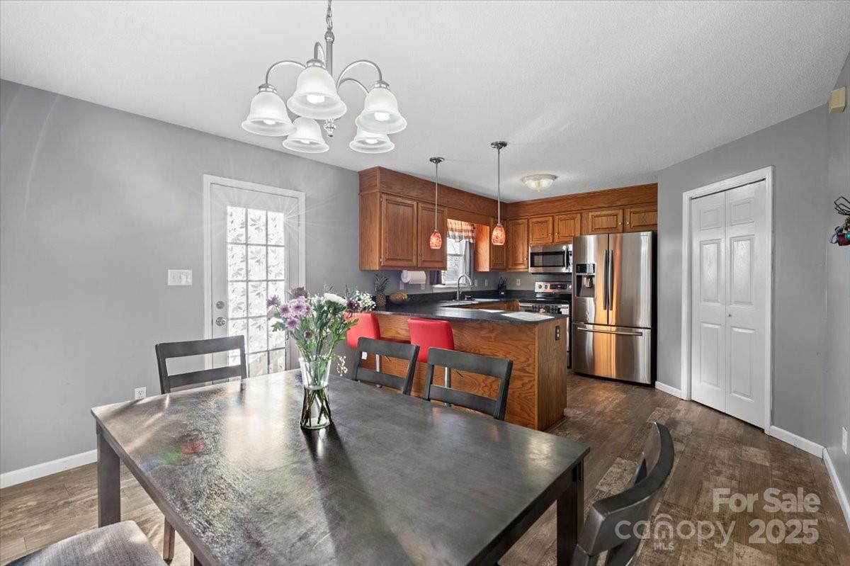 2745 River Meadows Court